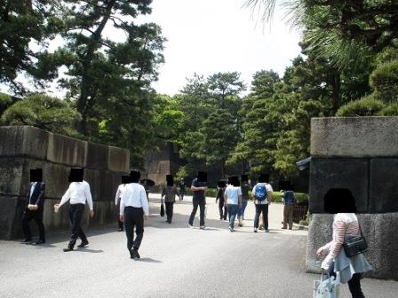 下乗門の高麗門跡