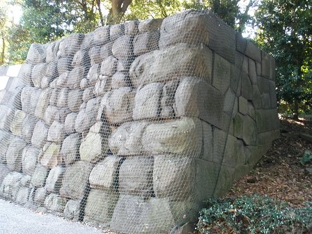 渡櫓門の石垣左側２